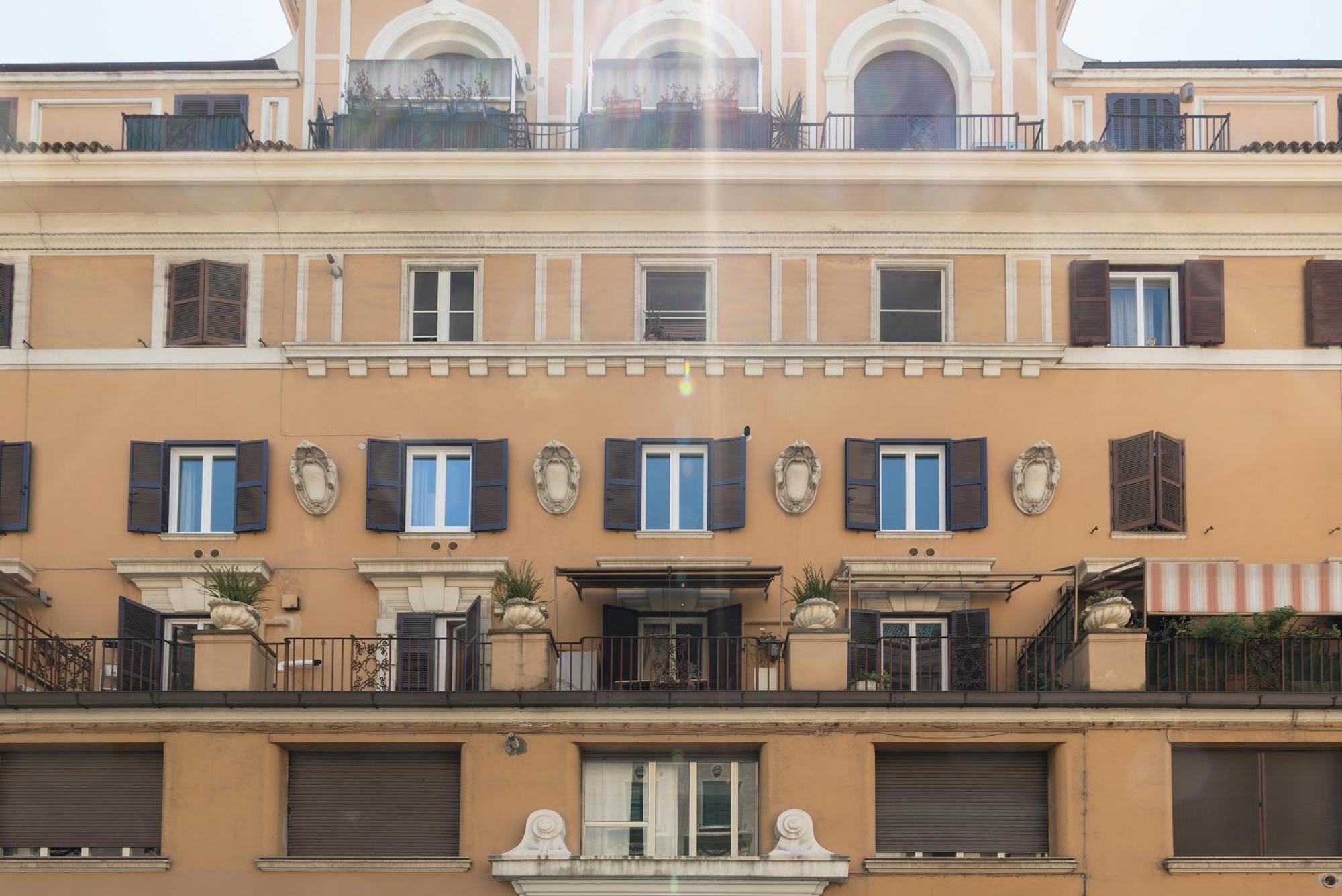 Guest Roma House — Foto 1